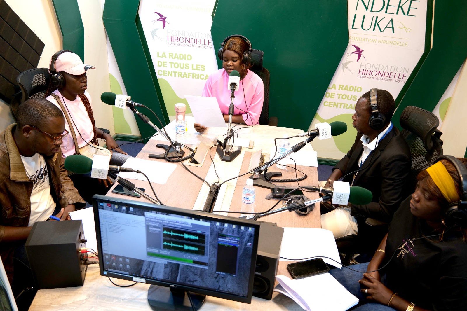 Le rôle des jeunes femmes dans l'espace civique centrafricain à la radio