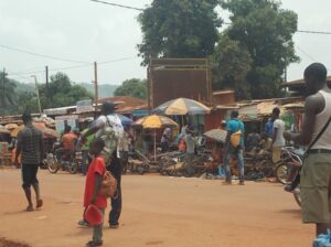 Cent jours de gouvernement Moloua III : un bilan en demi-teinte