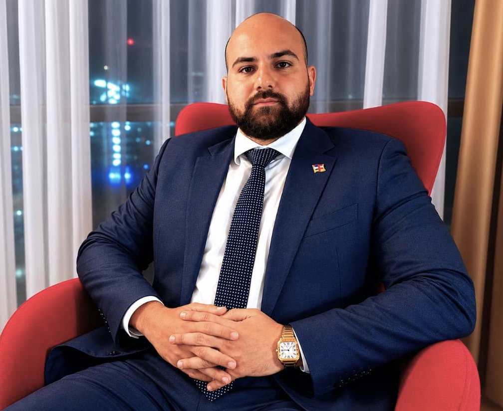 La Diplomatie au Service du Citoyen : L'Ambassadeur Rayan El Akhras S'exprime
