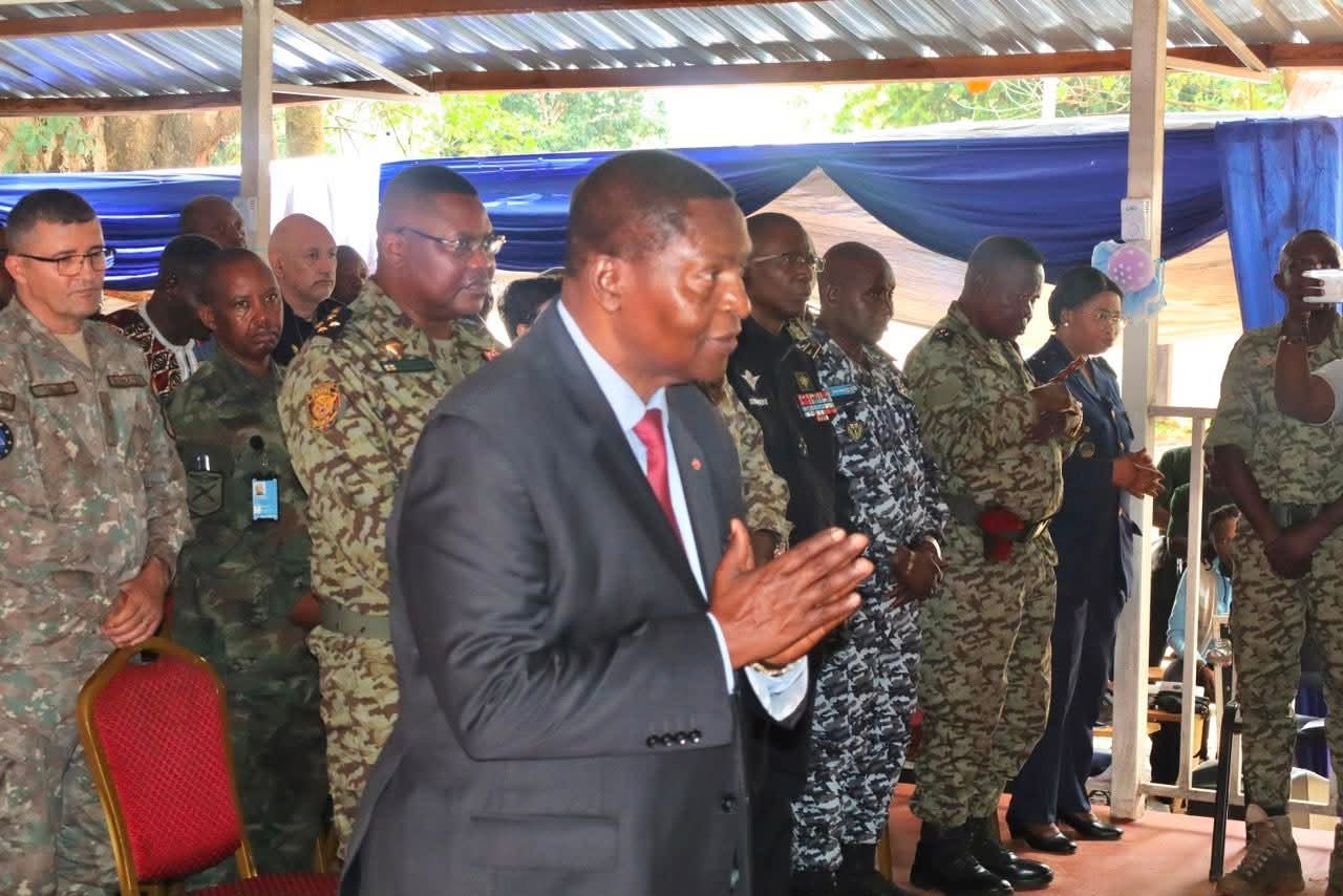République Centrafricaine : Le gouvernement utilise les opérateurs mobiles pour surveiller ses citoyens
