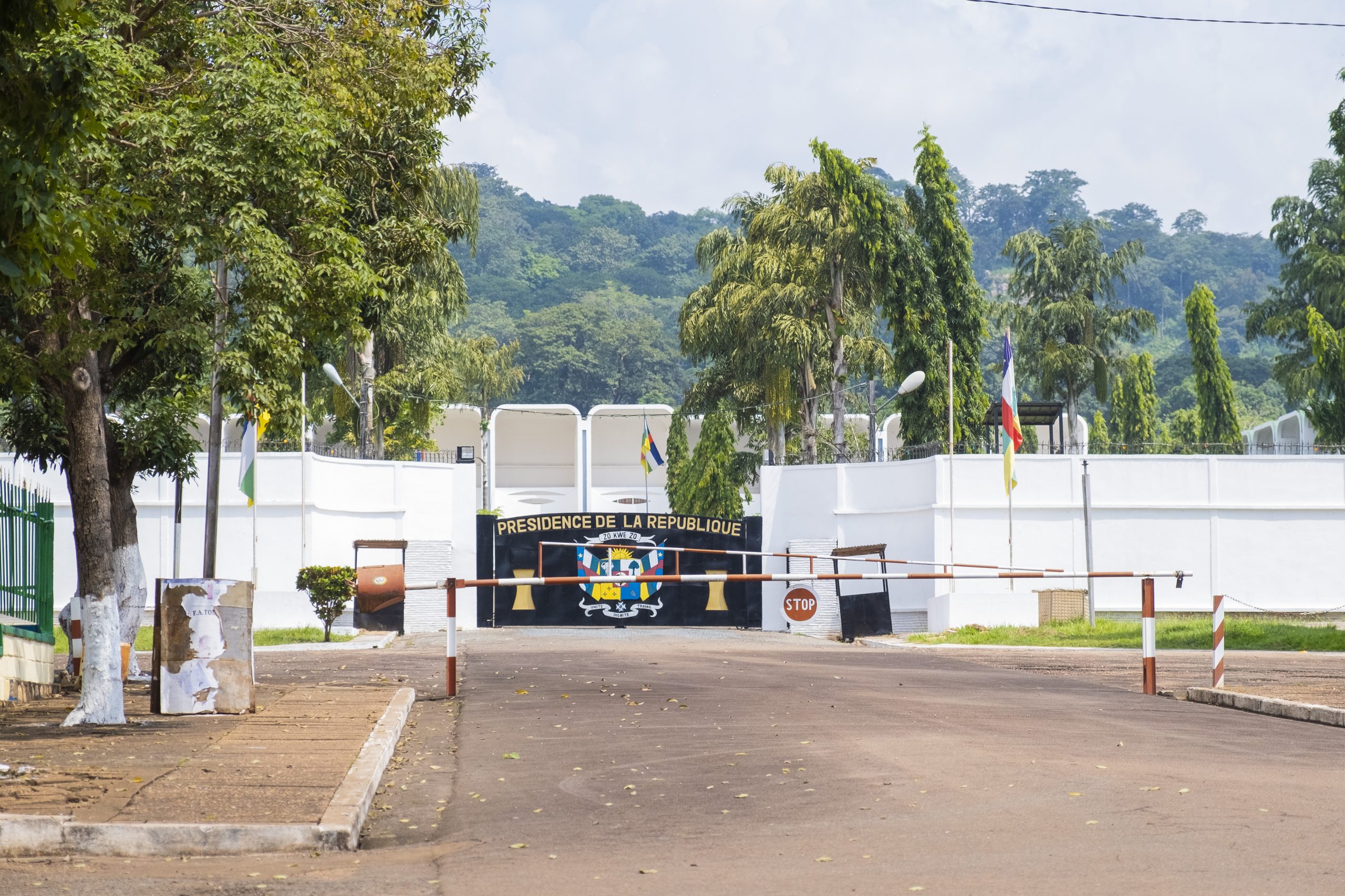 Centrafrique : le conseiller juridique de la présidence limogé après ses critiques