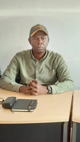 Mboli-Goumba compare le “hold-up” électoral de Touadéra en 2025 à celui de Bozizé en 2011 et dénonce la complaisance française